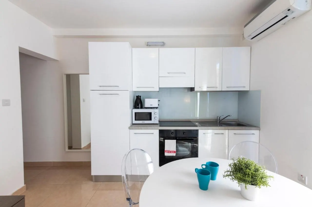 Bajja Apartments Saint Julian's 0*,