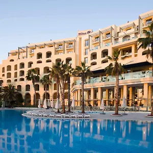 מלון Hilton Malta, Saint Julian's