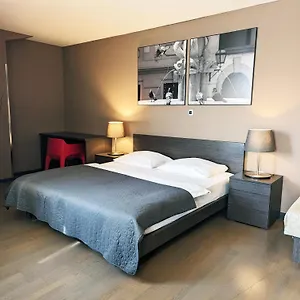 https://mitja-rooms.hotels-in-ljubljana.com