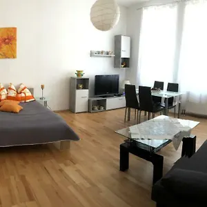 https://apartment-veronika-29.vienna-besthotels.com